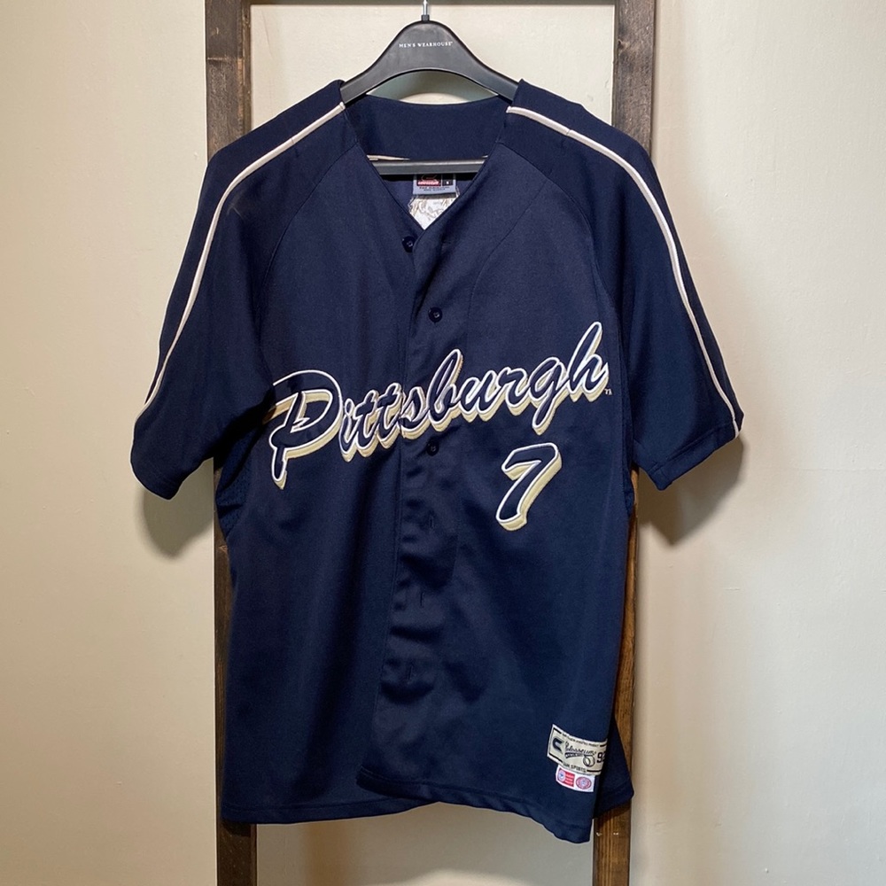 Retro Pitt Baseball jersey, Size S (fits like a Large) - excellent condition
